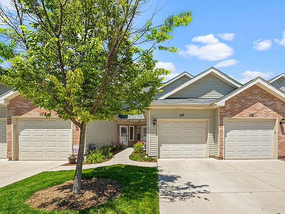 2nd image of 110 Golfview Dr