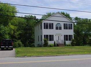 162 Middle Rd, Acushnet, MA 02743