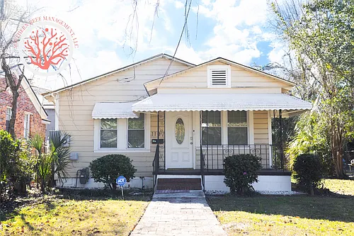 1107 W 40th St Photo 1