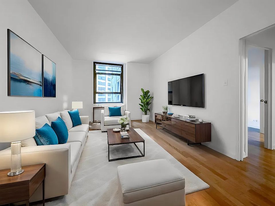 1st image of 4 Park Ave APT 14O