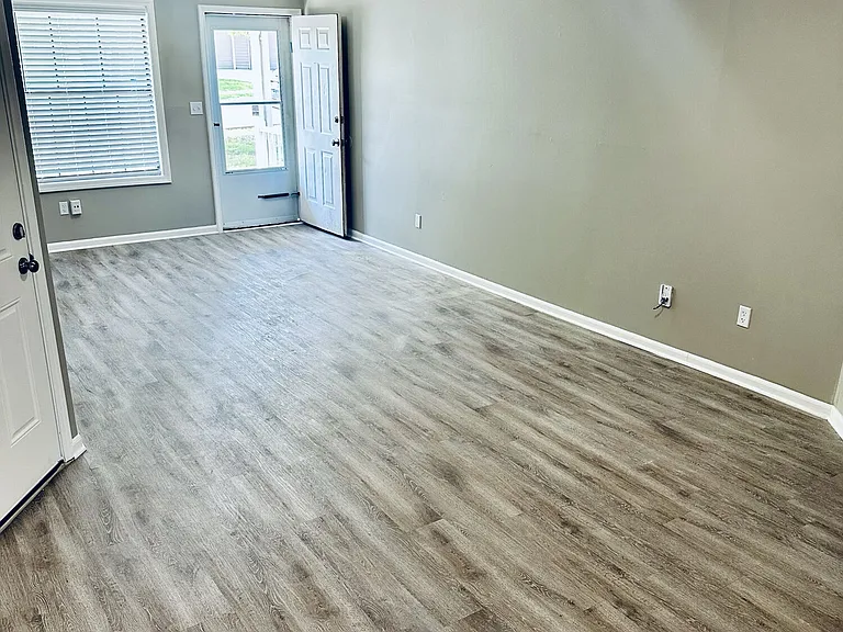 Windsong Townhomes — Photo 43