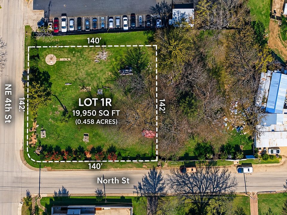 1st image of 310 NE 4th St