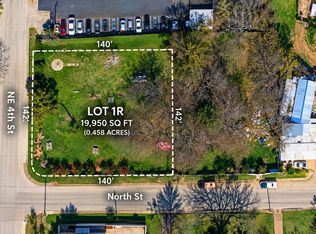 310 NE 4th St, Grand Prairie, TX 75050
