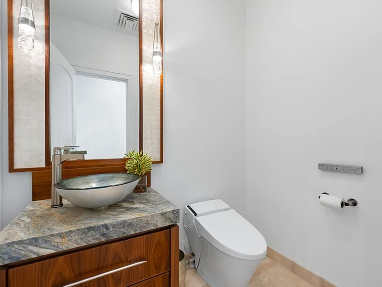 896 Mokulua Dr — Photo 57