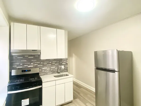 5712 Hudson Avenue image 1 of 6