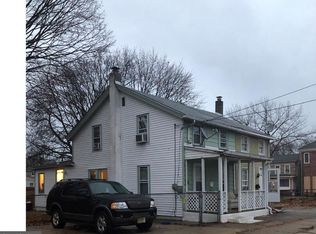 811 W 3rd St, Florence, NJ 08518