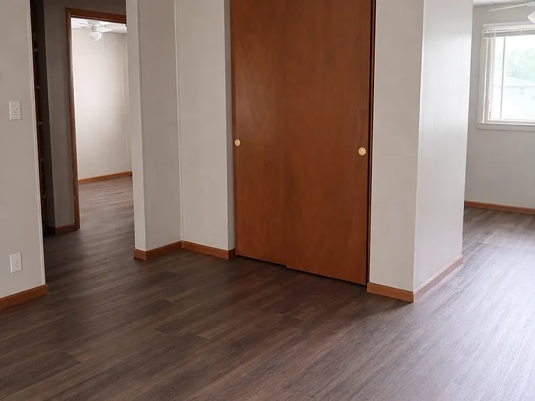 1114 Melrose Ct #3 — Photo 4