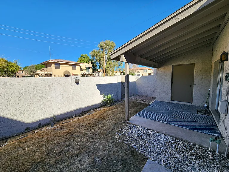 1168 E Cochise Dr — Photo 19