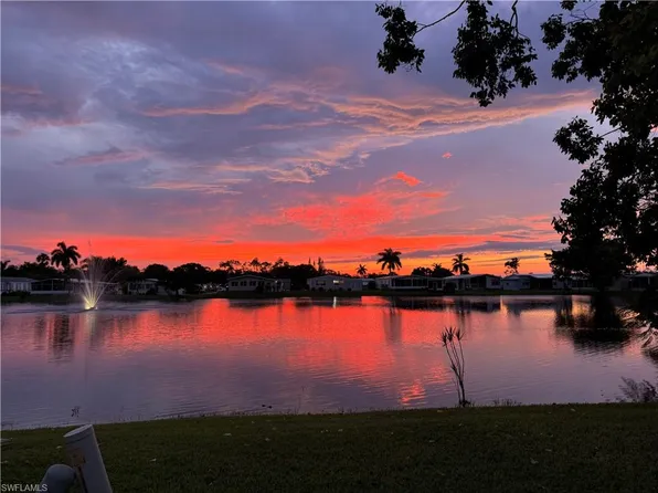 32 COVEY LANE #32, Naples, FL 34114