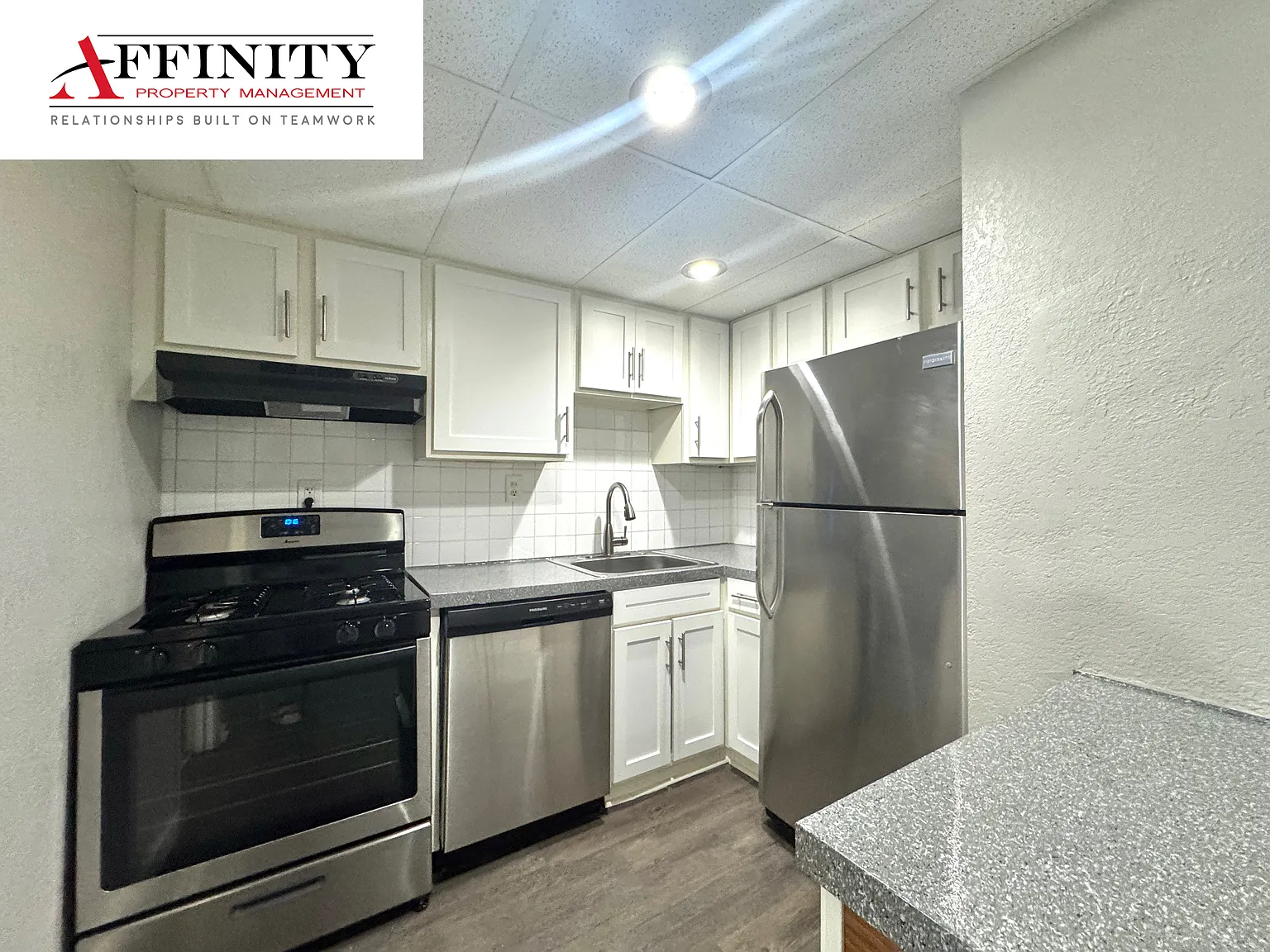 1 bed, 650 sqft, $1,050 — Photo 4