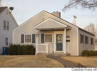 2100 N 7th St, Springfield, IL 62702