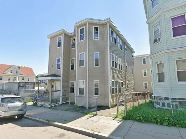 73 Hamilton St, Dorchester, MA 02125