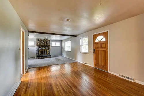 Floor plan 2 Bed 1 Bath