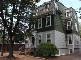 13 Pleasant St #LL, New Haven, CT 06511