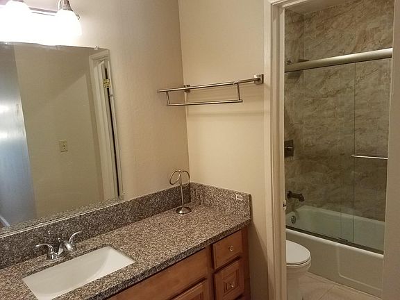 4th image of 288 Tradewinds Dr APT 11