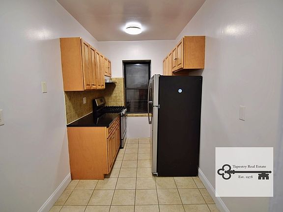 2nd image of 8311 34th Ave #2