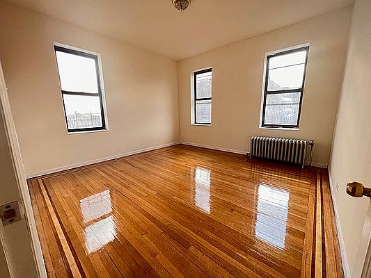 2nd image of 117-14 Union Tpke APT Af2