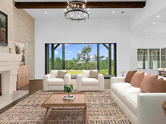 4th image of 200 E Eldorado Ridge Dr