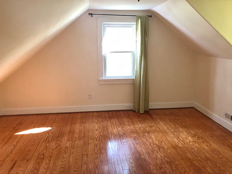 Mimosa bedroom 4_08082018