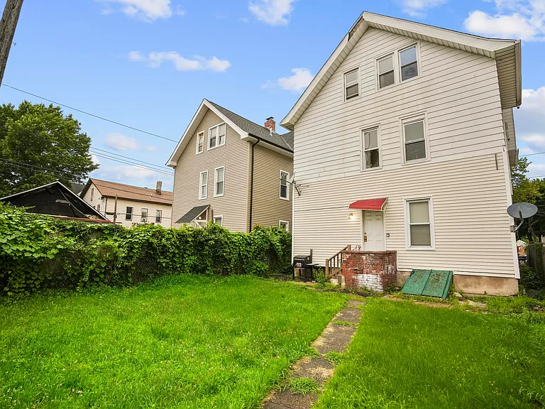 286 Exchange St #3 — Photo 22