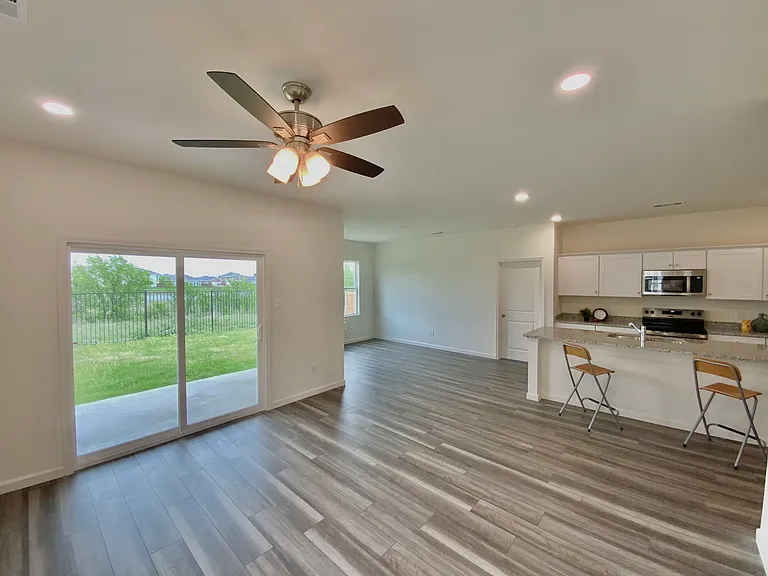 8248 Muscovy Dr — Photo 4