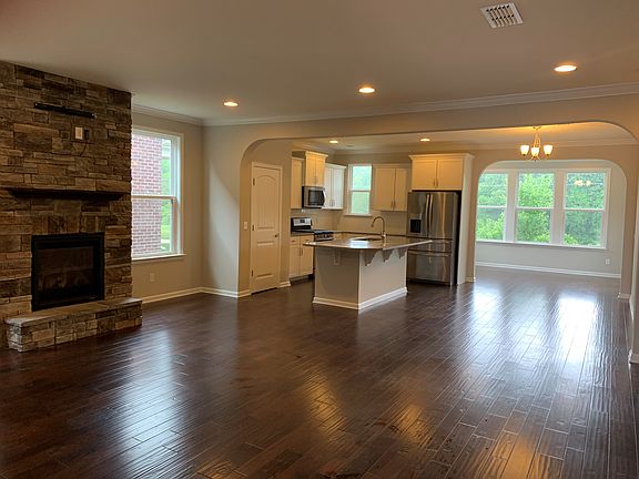 4th image of 1632 Elysian Way