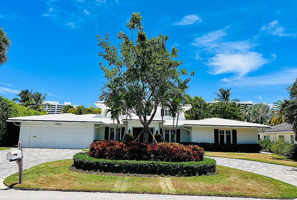 2nd image of 1700 Cocoanut Rd