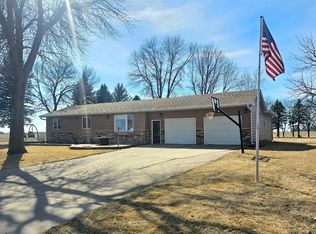 609 2nd St W, Chokio, MN 56221