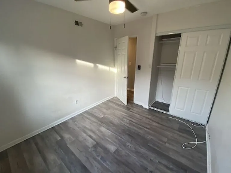 1810 Thelborn Way — Photo 8