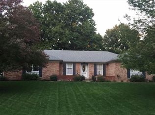 8715 Maple View Dr, Indianapolis, IN 46217