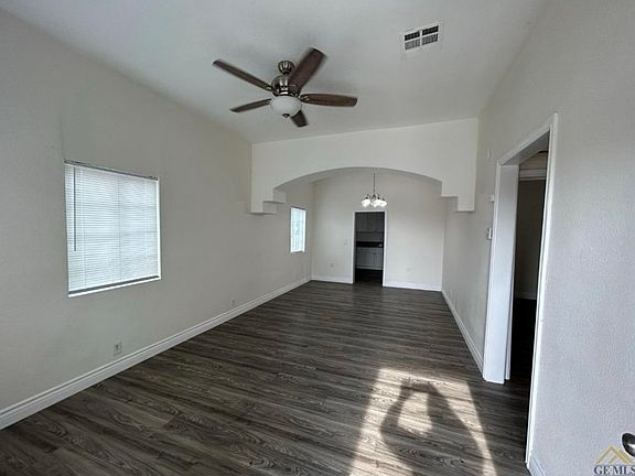 5th image of 620 Lake St