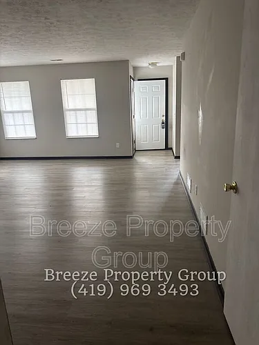 2983 Megan Cir Photo 1