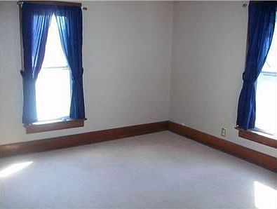 3rd image of 341 W Wyandot Ave