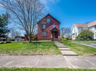 160 Chestnut St, Leetonia, OH 44431