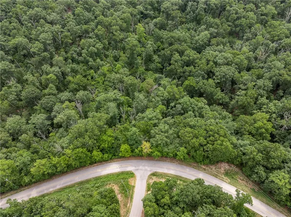 Cullen Hills Dr #5, Bella Vista, AR 72715