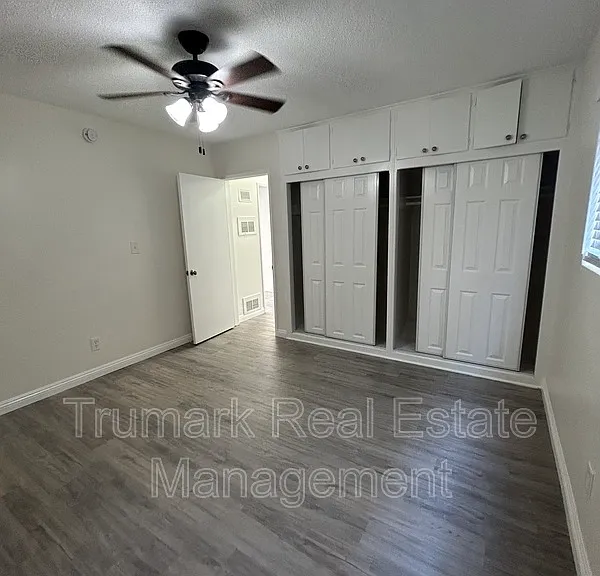 1811 Huntington Dr #2 — Photo 4
