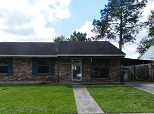 105 Crystal Ln, Lafayette, LA 70506