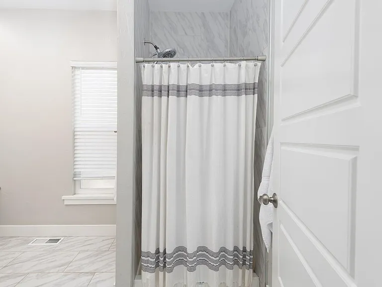 847 E Costilla St — Photo 15