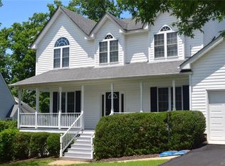 6531 Saint Cecelia Dr, Midlothian, VA 23112