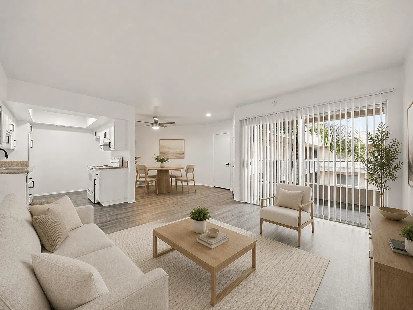 730 Pine Ave. — Photo 1