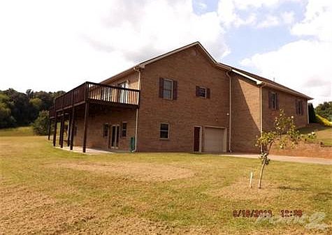 3rd image of 617 Cornfield Dr