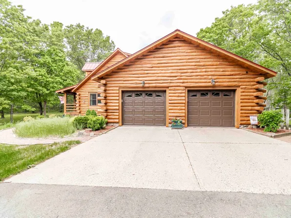 332 Eagle Dr, Grand Marsh, WI 53936