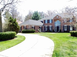 23515 Quail Holw, Westlake, OH