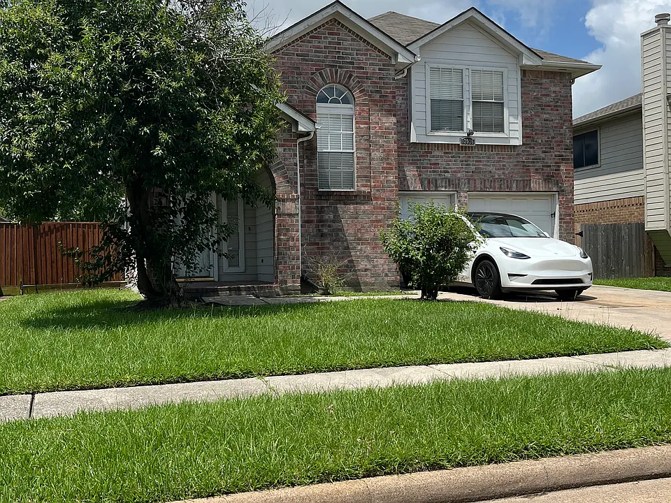 12035 Hadley Falls Ct