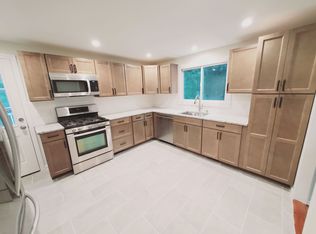 41 Benedict Ct, Norwalk, CT 06854