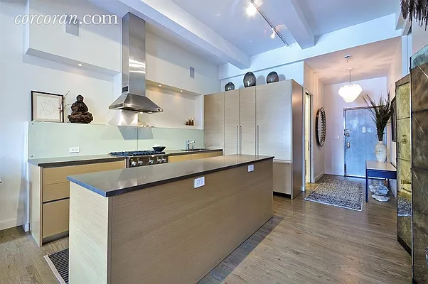 Sold by Corcoran | media 4