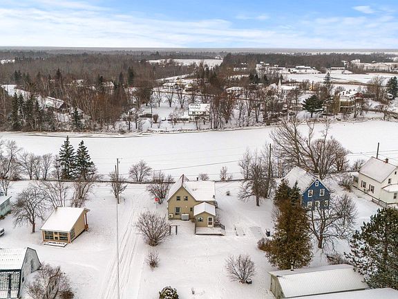 4th image of 68 Library St