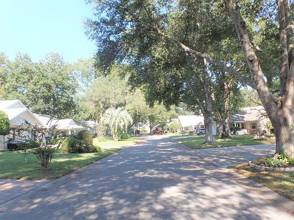 5th image of 9157 SW 82nd Ter Unit B