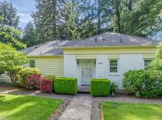 2110 SW Sunset Blvd, Portland, OR 97239