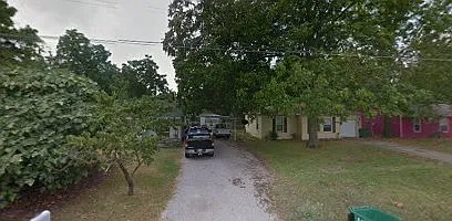 4115 Morrison St — Photo 1